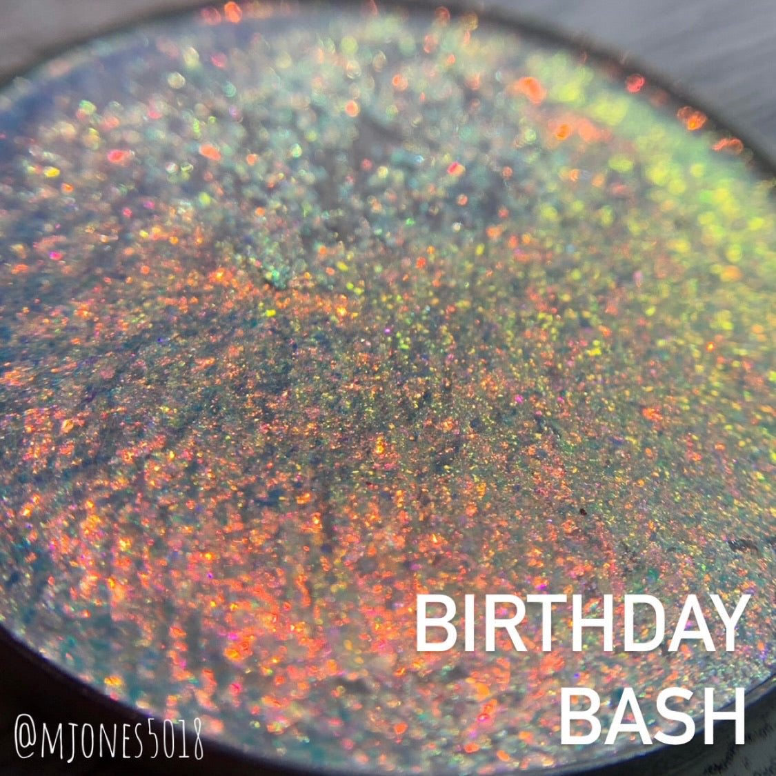 BIRTHDAY BASH - Special Edition, Iridescent Extreme Multichrome, Birthday Highlighter/ Eyeshadow