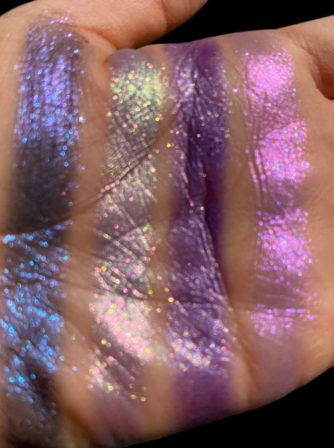 Unbreakable – Multichrome Eyeshadow