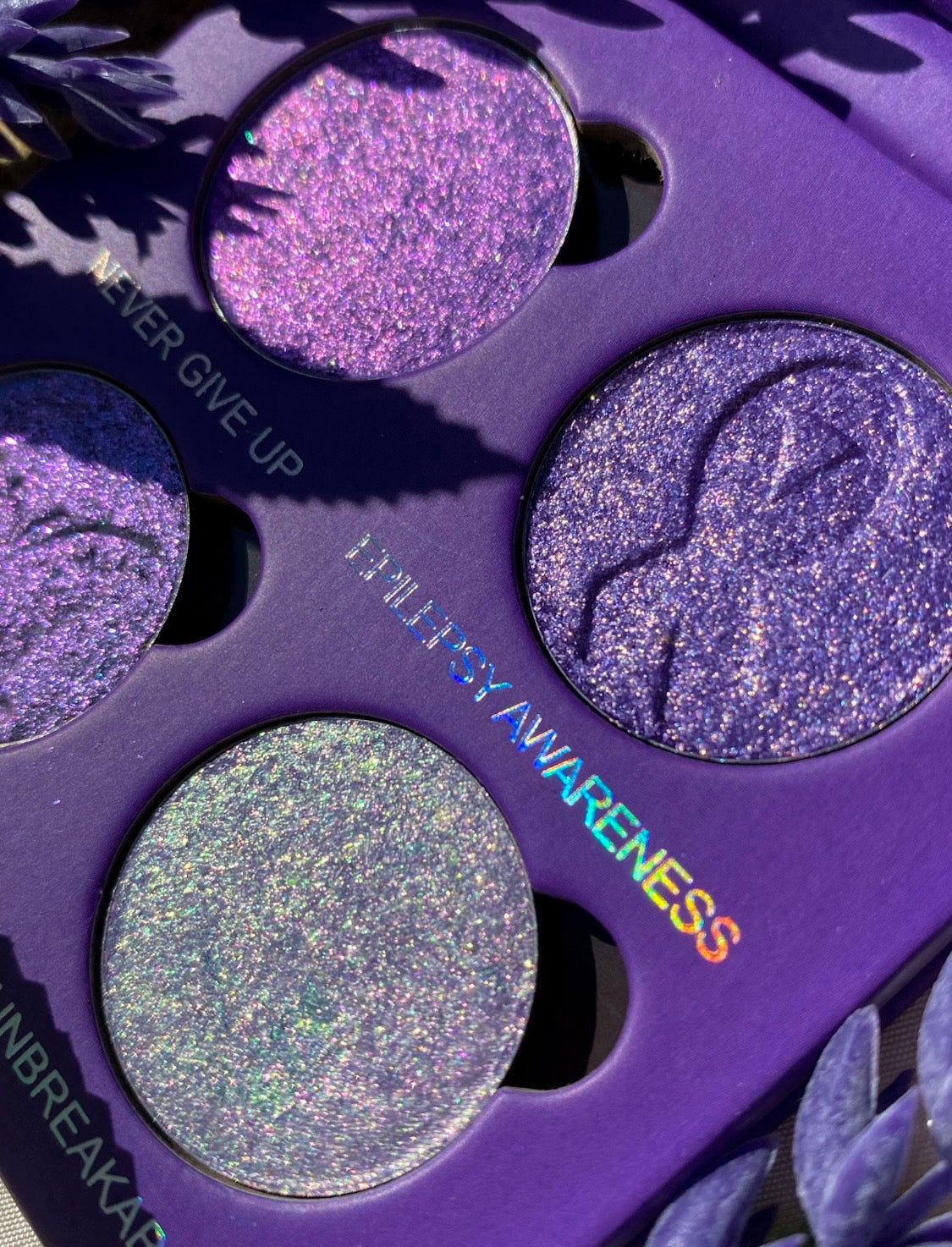 Unbreakable – Multichrome Eyeshadow