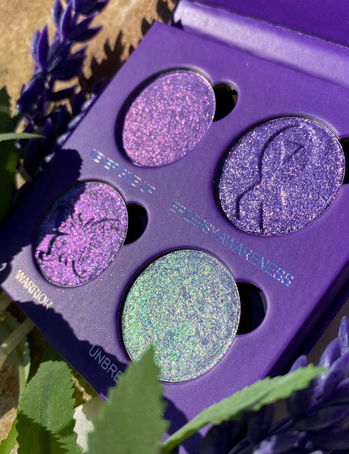 Unbreakable – Multichrome Eyeshadow