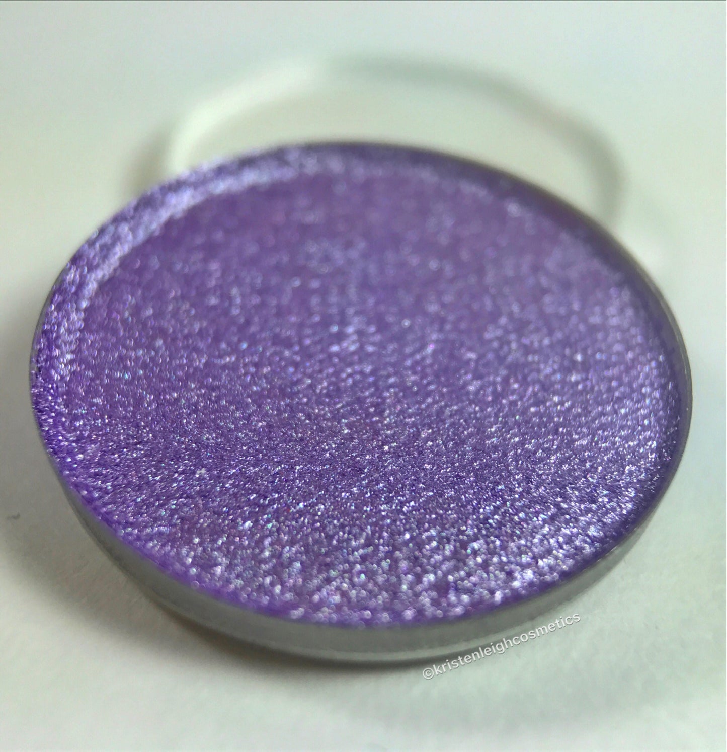 LUSCIOUS LAVENDER - Foiled Eyeshadow