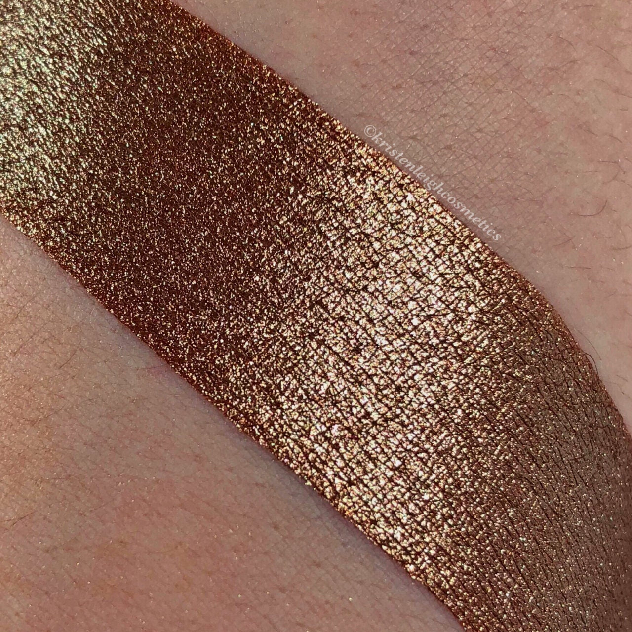 COMFORT ZONE - Foiled Eyeshadow