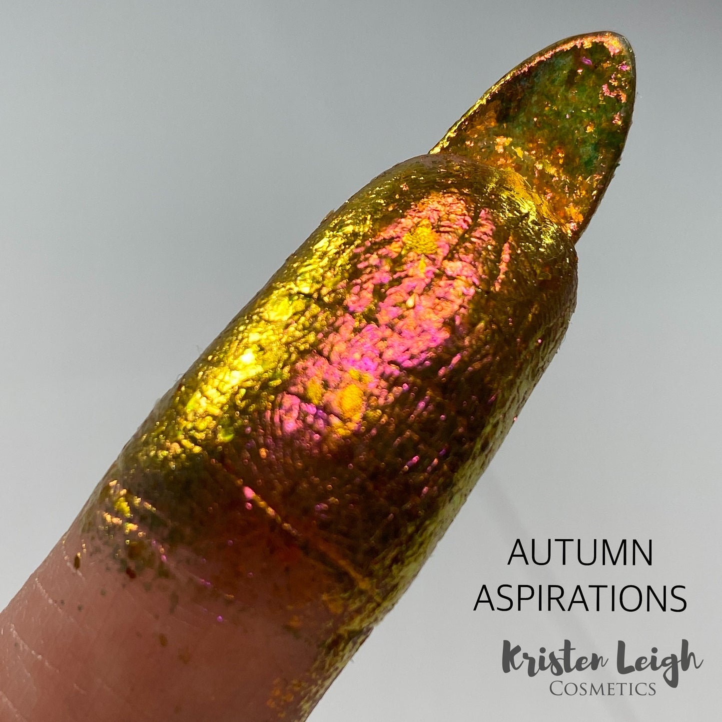 Extreme Multichrome Eyeshadow Flakes Collection