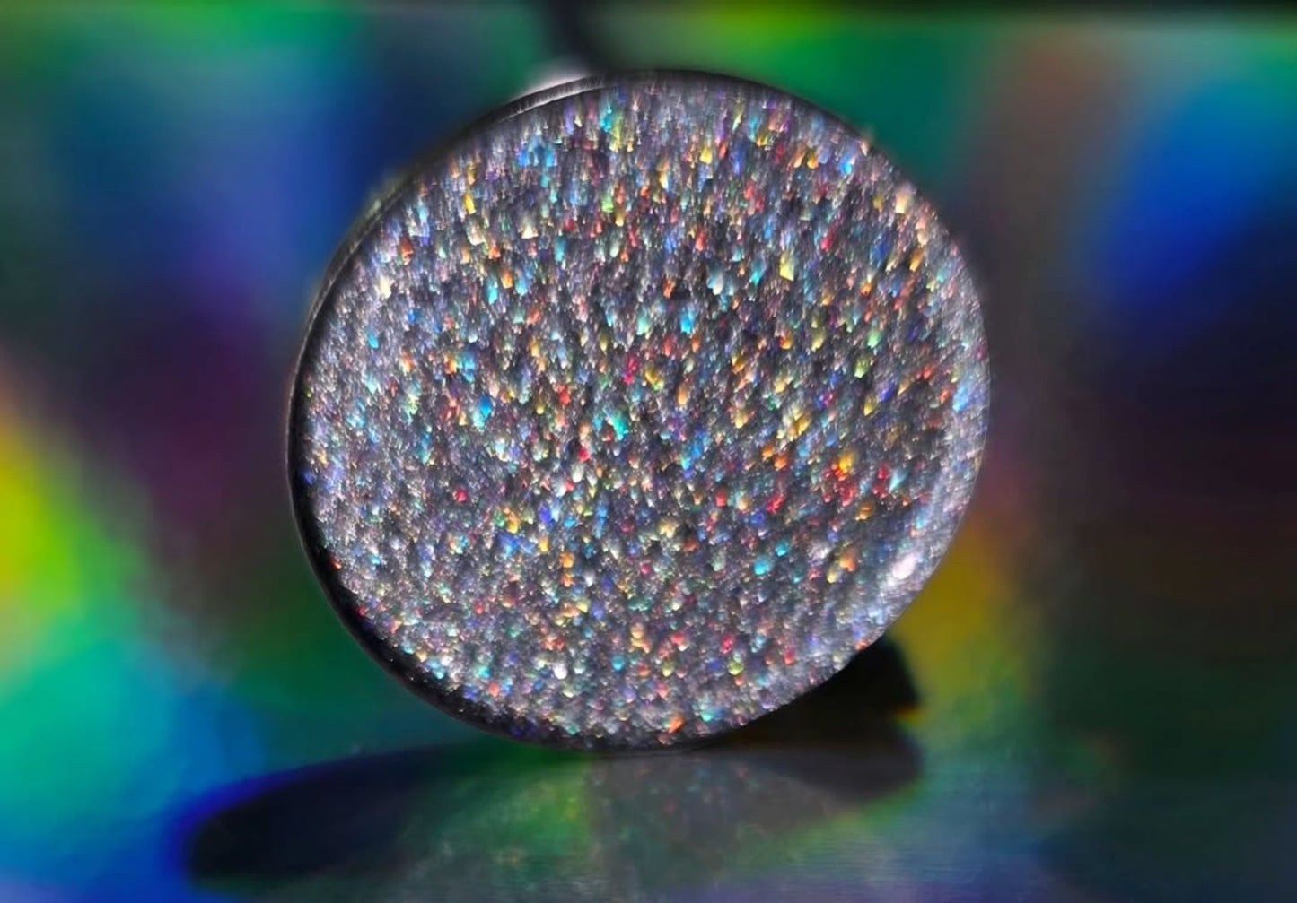 XTRA TERRESTRIAL 2.0 Holographic Eyeshadow