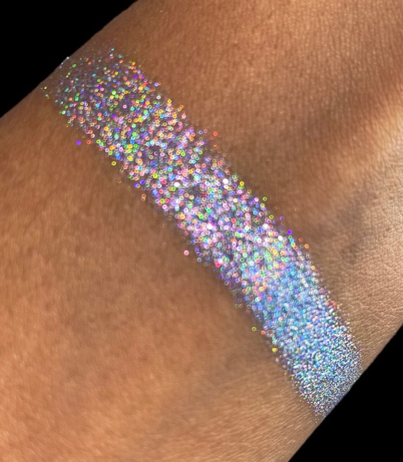 XTRA TERRESTRIAL - Silver Holographic Eyeshadow -