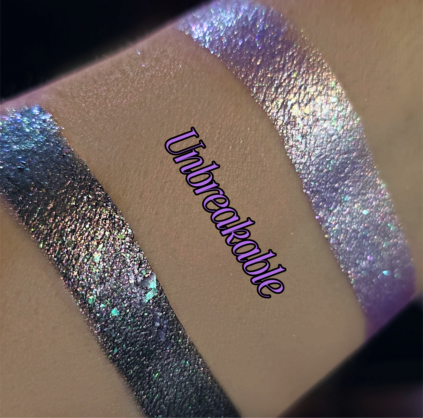 Unbreakable – Multichrome Eyeshadow