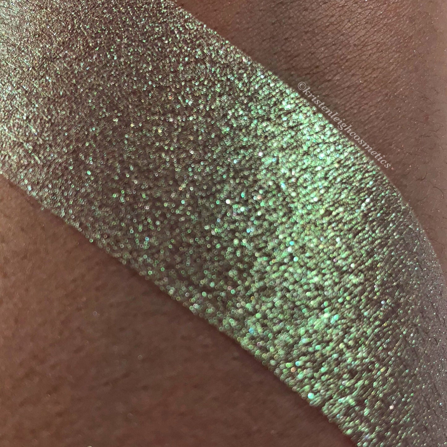 Pressed - Spectacular Sparkle Dust (Irridescent, Duochrome) Highlighter Collection